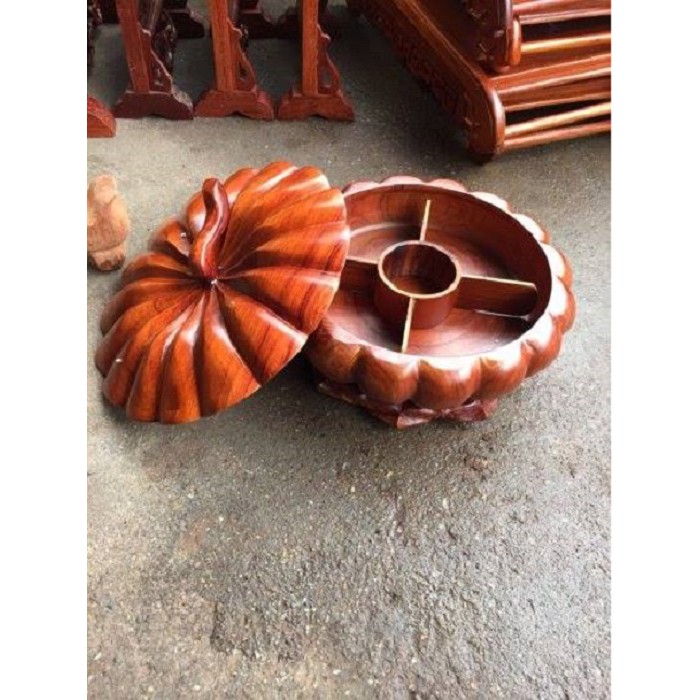 Hộp đựng bánh mứt dạng quả bí